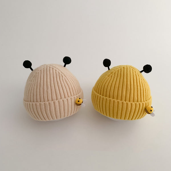 Buzzy Bee Knit Cap