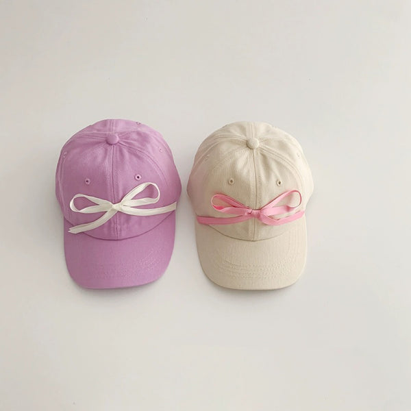 Chic Sweetheart Bow-Adorned Cap