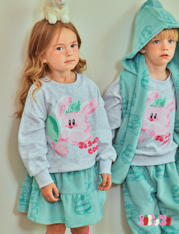 Je Suis Cool! Minty Casual Sweatshirt & Skirt Set